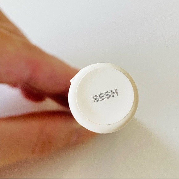 MILK MAKEUP Eye Pigment Shadow in Sesh - Picture 8 of 12